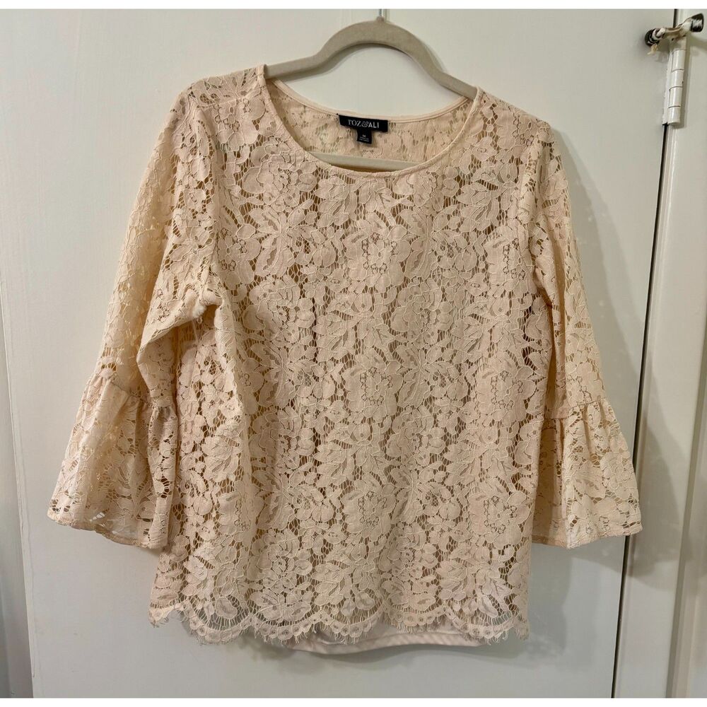 Roz & Ali 2-Piece W Med. Cotton Blend Cream Lacy Rosette Elbow Bell Slv Top NWOT